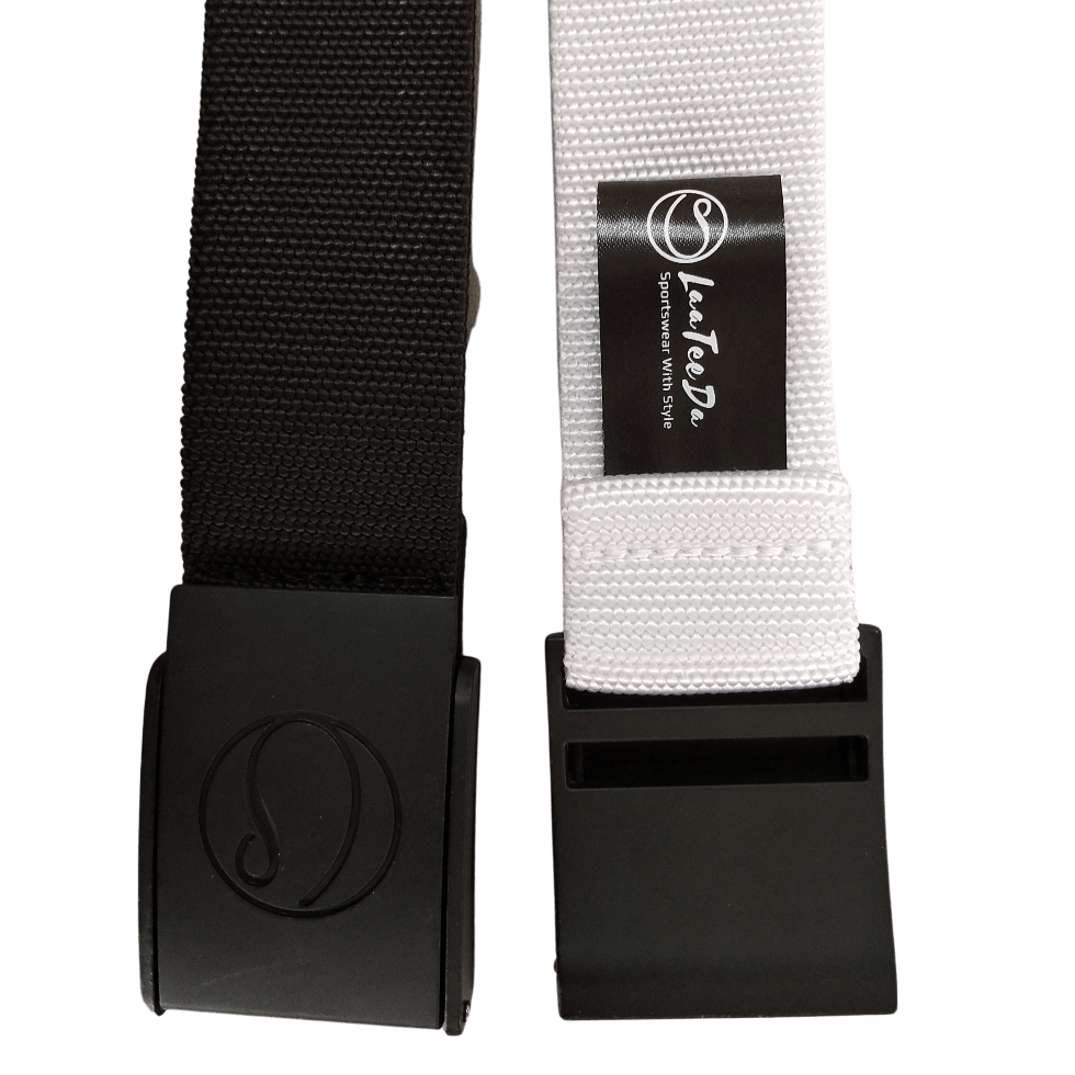 unisex belt in black and white 